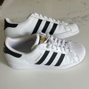 Adidas Superstar